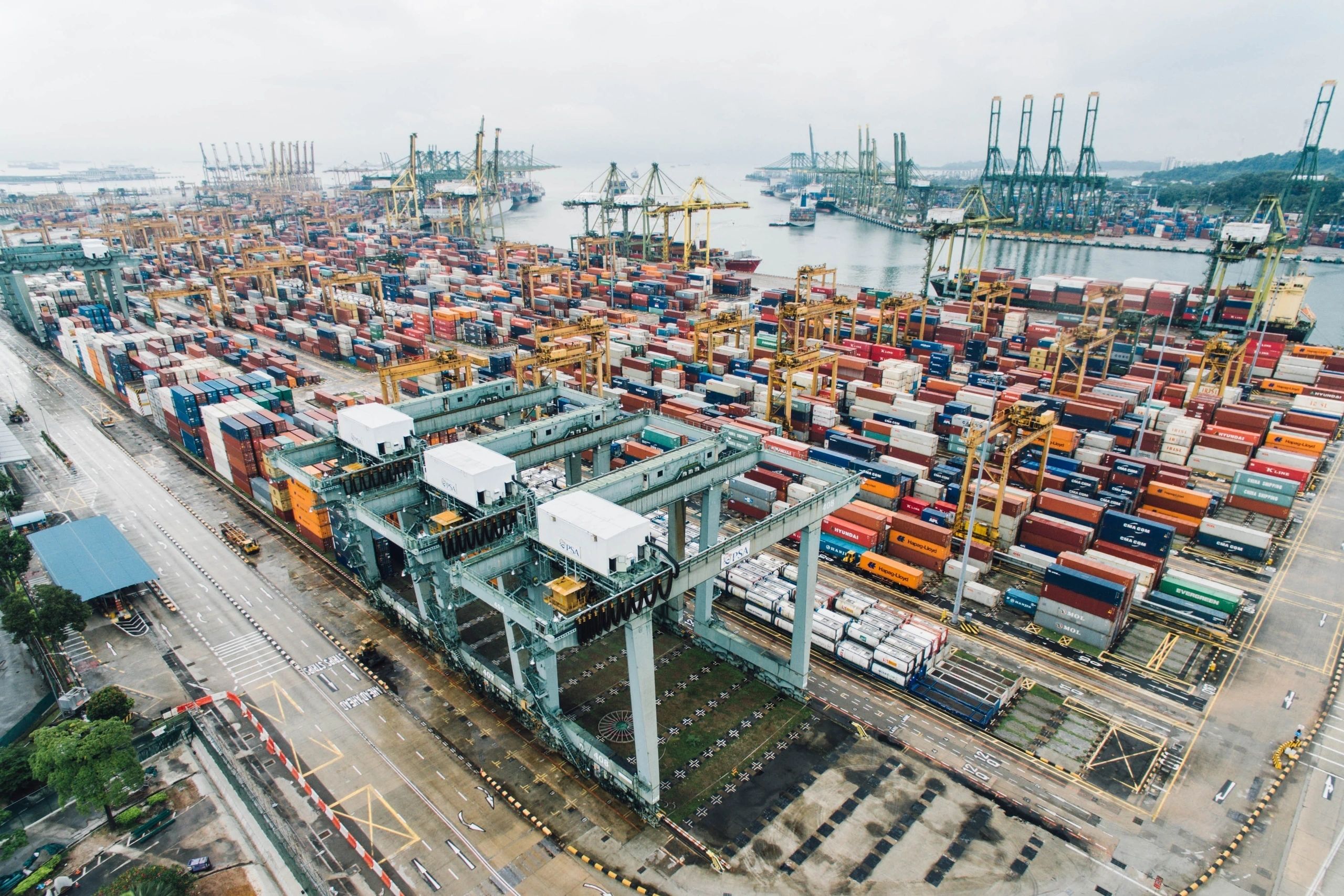Singapore port — trade and shipping between ASEAN and China